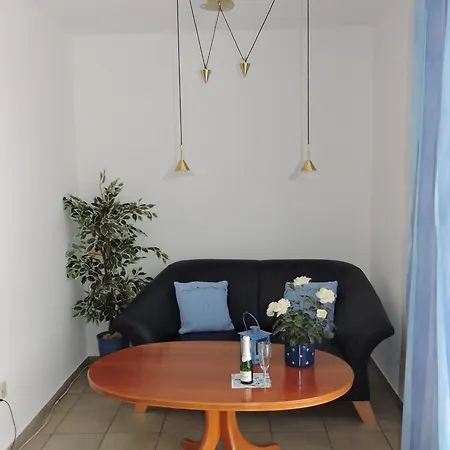 Haus Luise * 乌尔丁根-米尔霍芬