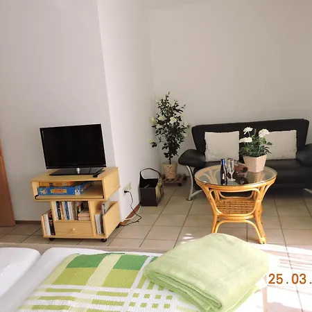 Haus Luise 公寓 乌尔丁根-米尔霍芬